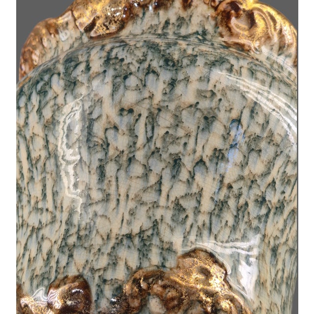 Antique Majolica Jardinière Glazed Pottery Scalloped Rim Spongeware Planter For Sale - Image 9 of 11