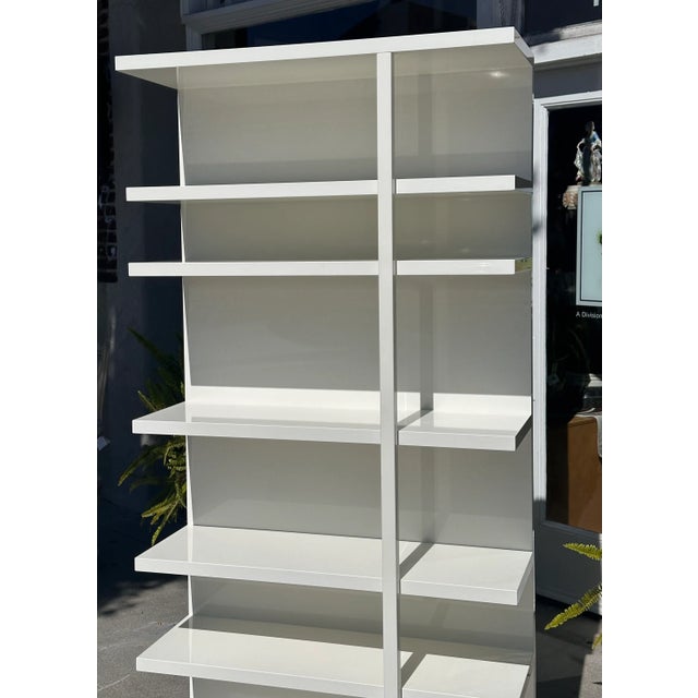 1990s Modern White Lacquer Bookcase by Piero Lissoni for Cassina Italy For Sale - Image 5 of 6