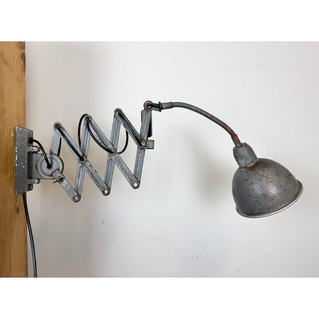 Industrial Grey Gooseneck Scissor Wall Lamp from Elektroinstala, 1960s For Sale - Image 10 of 18