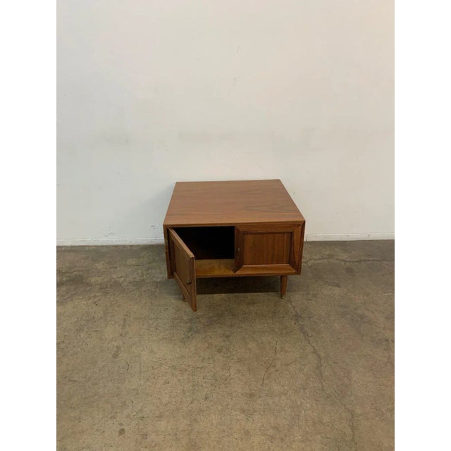 1960s Minimal walnut side table For Sale In Los Angeles - Image 6 of 13