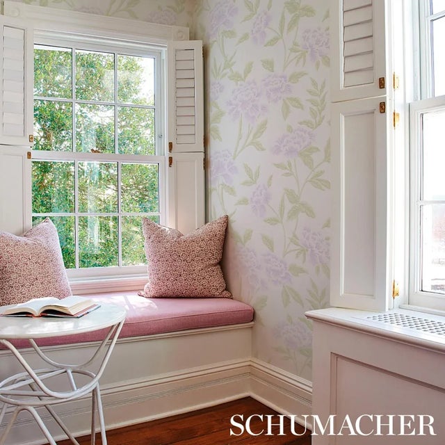Not Yet Made - Made To Order Sample - Schumacher Whitney Floral Wallpaper in Lavendar For Sale - Image 5 of 6