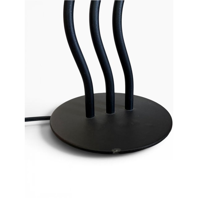 Vintage Cresswell Black Metal Wavy Column Table Lamp, Postmodern Sculptural Design, 2001 For Sale - Image 4 of 7