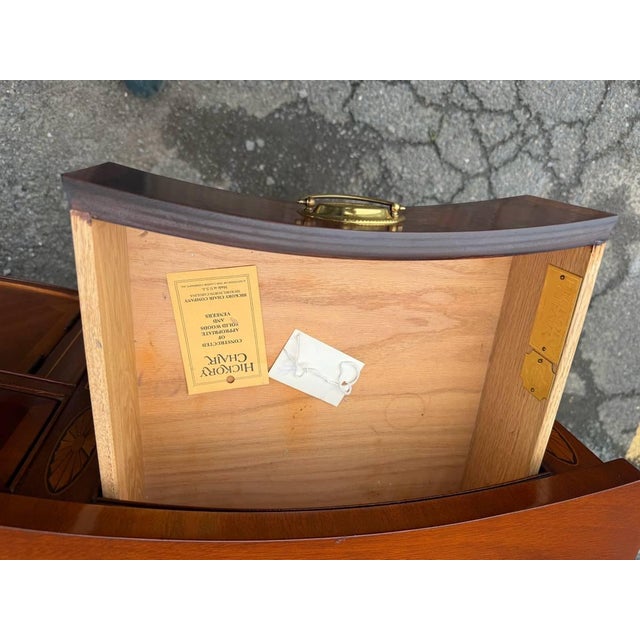 Late 20th Century Hickory Chair Mahogany Satinwood Inlaid Serpentine Front Sideboard. For Sale - Image 9 of 17