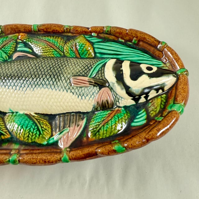 Mid-Century Fish in a Basket Wall Plaque For Sale - Image 4 of 12