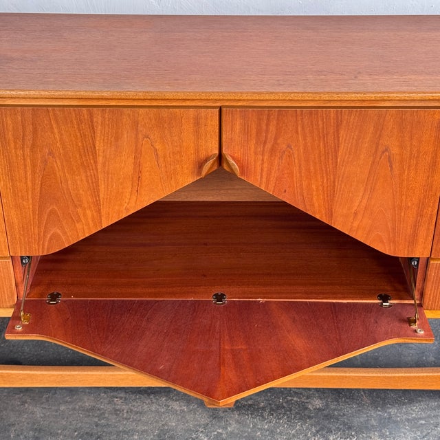 Teak Envelope Sideboard from McIntosh of Kirkcaldy, 1970s For Sale - Image 11 of 16