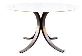 Example of Eugenio Gerli Dining Tables