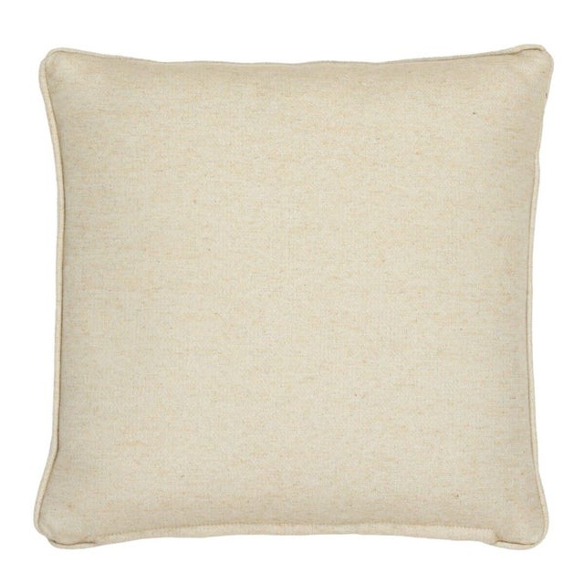 Elevate your space with the elegance of this Country Linen cushion, drawing inspiration from the great British outdoors,...