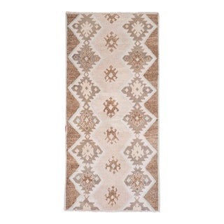 Traditional Oriental Wool Table Rug Runner 2'9'' X 5'5'' For Sale