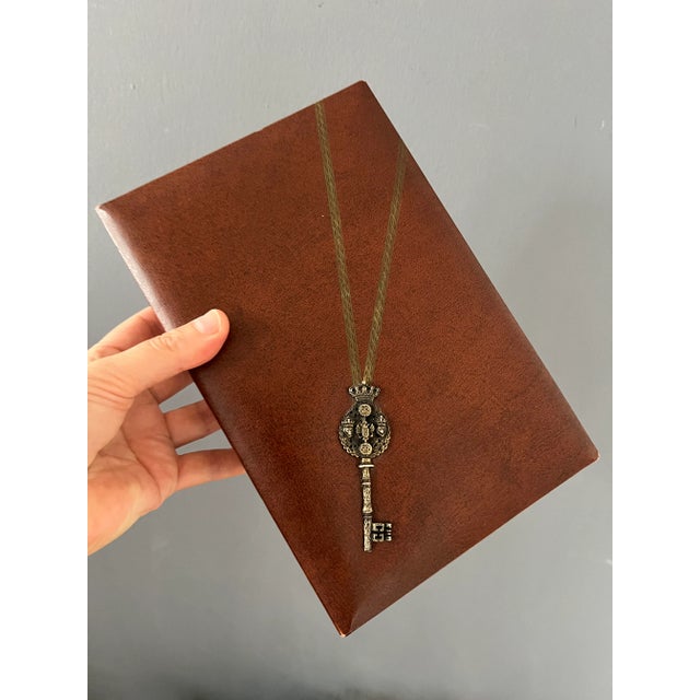 1950’s Leather Jewelry Box For Sale In New York - Image 6 of 12