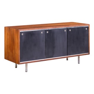 George Nelson for Herman Miller 8000 Series Mid Century Walnut Sliding Door Credenza For Sale