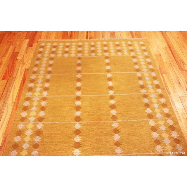 Mid-Century Modern Nazmiyal Collection Vintage Double-Sided Scandinavian Kilim Rug For Sale - Image 3 of 8