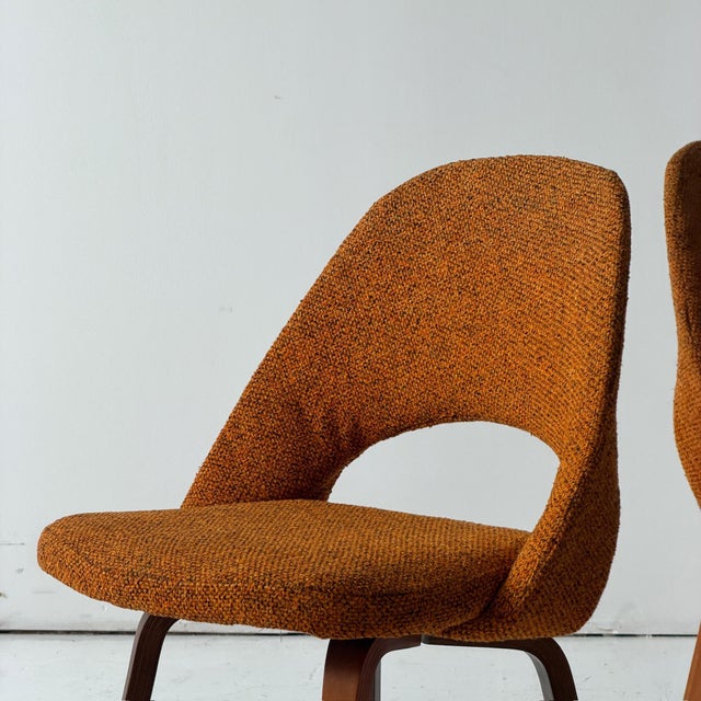 c. 1960s. USA. Price is for the set. Contact us if you’d like to purchase a single item. Original fabric, bentwood leg...