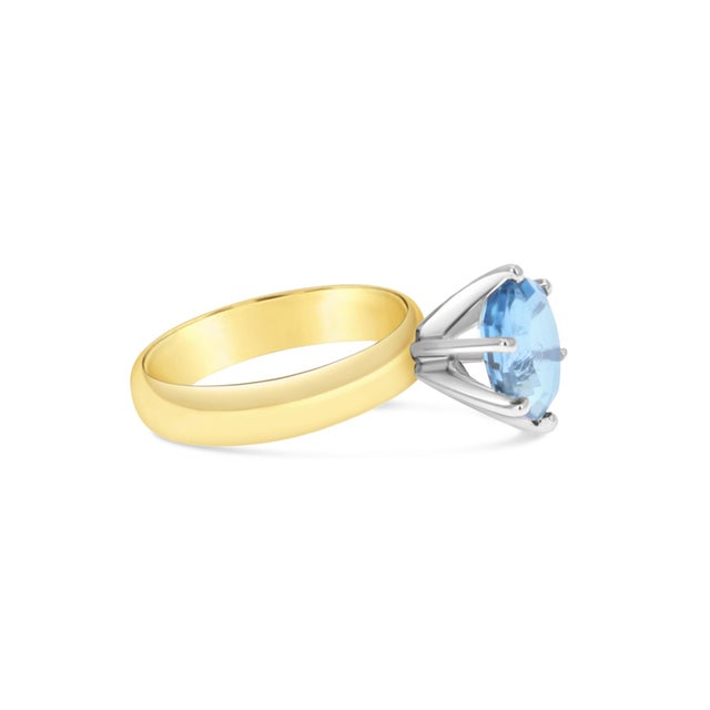 Contemporary One Carat London Blue Topaz Engagement Ring, Size 3 For Sale - Image 3 of 3