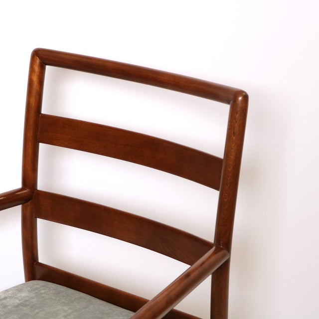 Wood 1950s Pair of Widdicomb Armchairs Designed by T.H. Robsjohn-Gibbings For Sale - Image 7 of 9