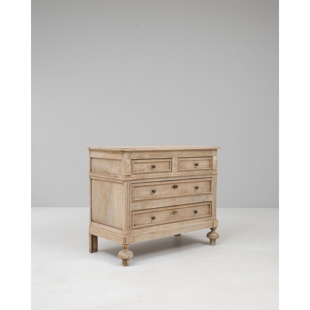 1900s French Oak Chest Of Drawers For Sale - Image 4 of 18