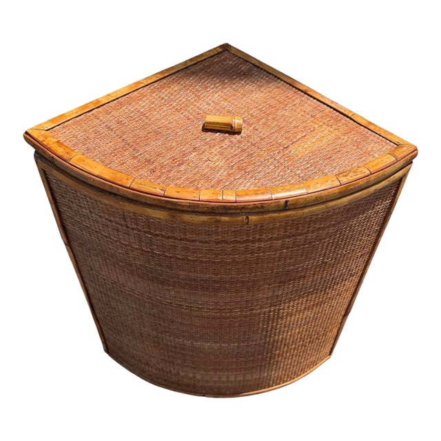 Rattan Corner Hamper Basket With Triangular Design. For Sale