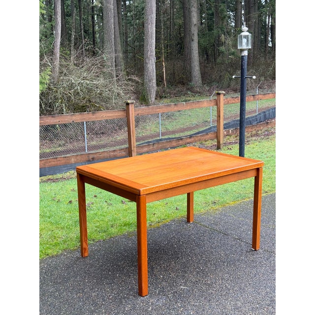 1980s Vintage Mid Century Modern Danish Teak Extendable Dining Table For Sale - Image 5 of 10