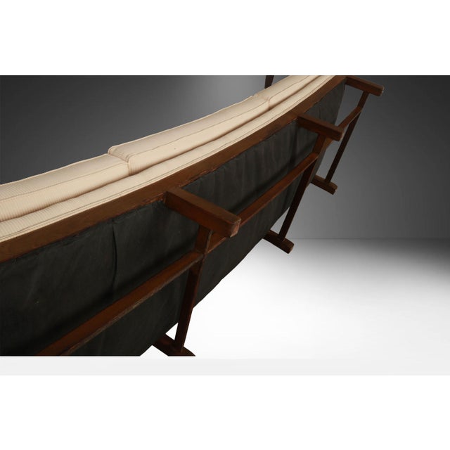 Johannes Andersen Mid-Century Curved Sofa in the Style of Johannes Andersen for Trensum Möbelfabrik For Sale - Image 4 of 17
