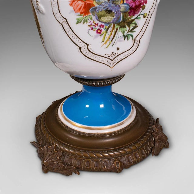 1900s Antique Victorian French Ceramic Decorative Jardiniere For Sale - Image 12 of 13