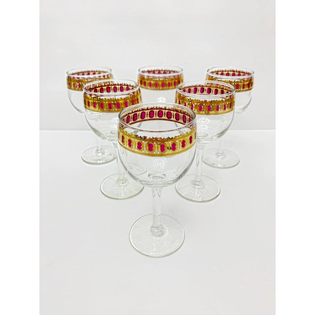 1950s Vintage 1950s, Culver, Mid Century Hollywood Regency Stemware Footed Wine Glass With Gold Band, Set 6 Pieces For Sale - Image 5 of 8