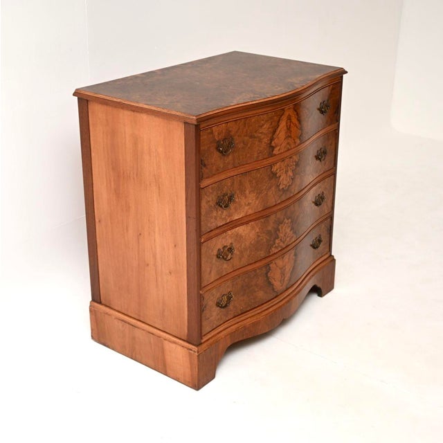 Antique Serpentine Burr Walnut Chest of Drawers, 1930 For Sale - Image 3 of 10