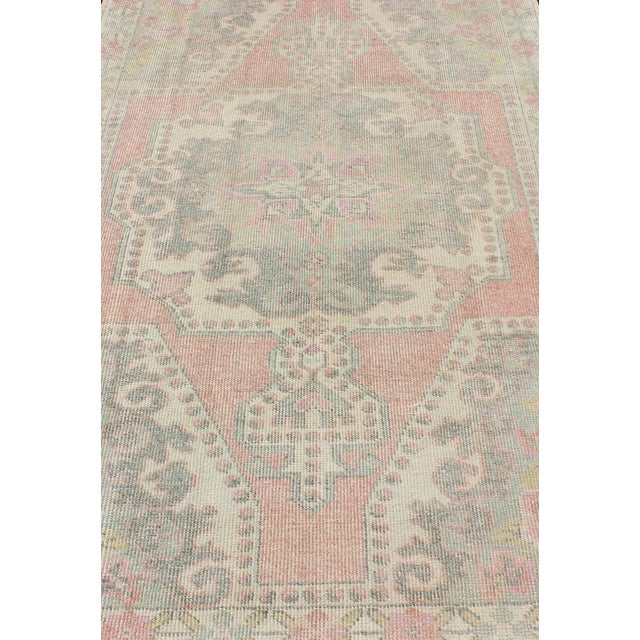 Oushak Rug From Turkey With Floral Medallion Design in Light Colors For Sale In Atlanta - Image 6 of 13