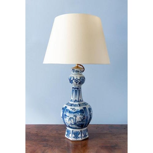 Dutch Blue and White Chinoiserie Garlic Neck Vase Lamp, 1700s For Sale - Image 4 of 14