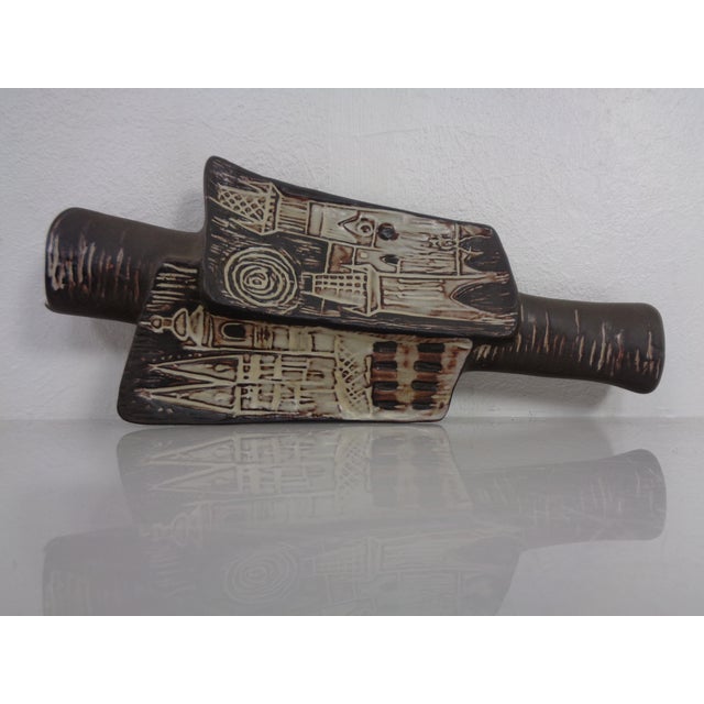 Studio Ceramic Wall Vase of Prague from Keramo Kostelec, Czechoslovakia, 1960s For Sale - Image 6 of 15