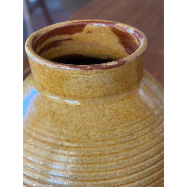 Mid 20th Century Danish Studio Pottery Vessel – Fynske Landsby Odense, Sculptural Tripod Form For Sale - Image 10 of 10