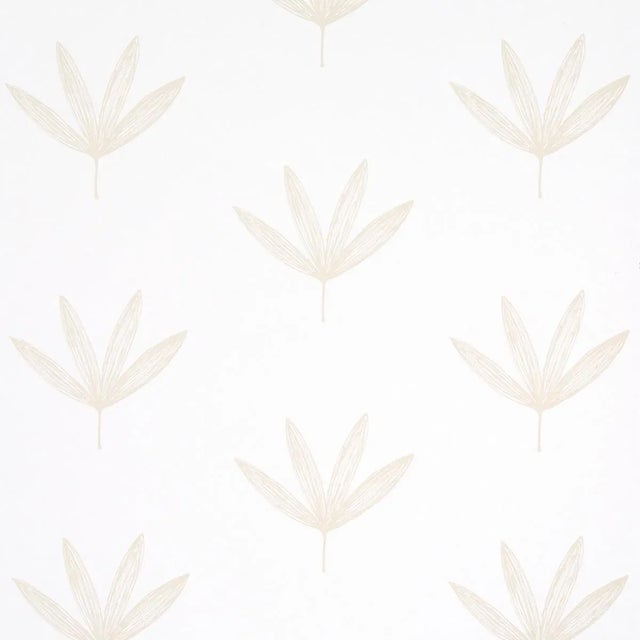 Sample - Schumacher Rue Wallpaper in Sand For Sale