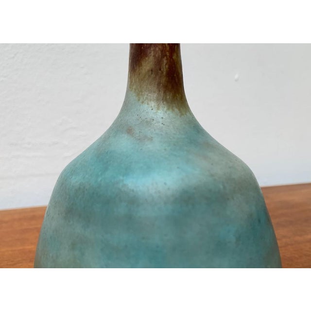 Mid-Century Minimalist German Studio Pottery Vase by Elke & Elmar Kubicek, 1960s For Sale - Image 4 of 16