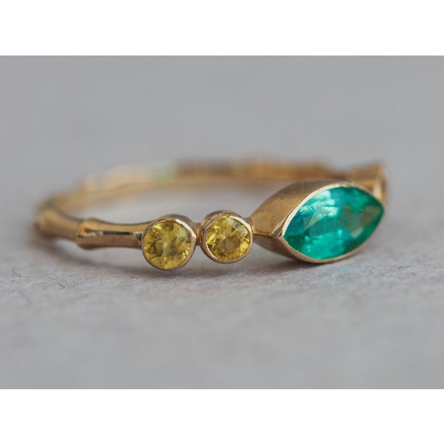 Marquise Emerald Ring in 14k Gold For Sale - Image 6 of 7
