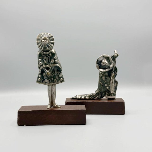 1920s Art Deco Commedia dell'Arte Bookends, 1920s, Set of 2 For Sale - Image 5 of 6
