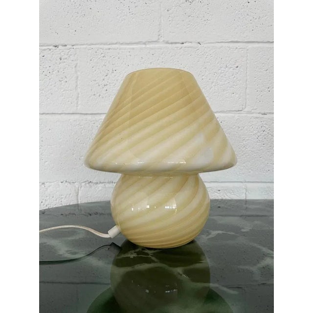 1970s Murano Swirl Mushroom in Yellow Cream, 1970s For Sale - Image 5 of 5