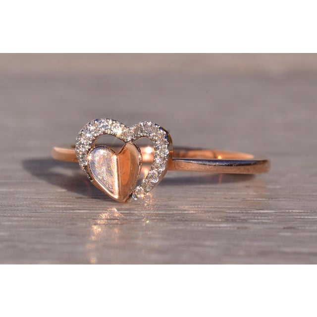 1990s The 194th Avenue: Gabriel and Co Double Heart and Diamond Ring in Rose Gold For Sale - Image 5 of 11