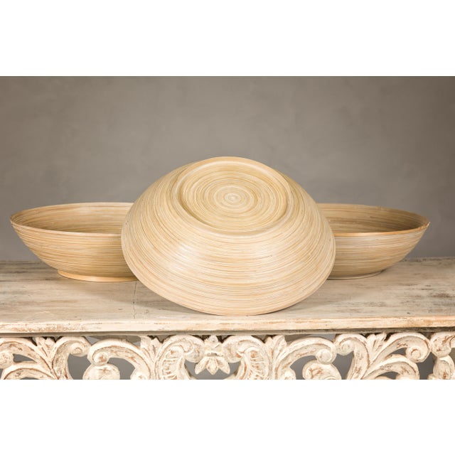 Set of Three Country Style Vintage Woven Reed Decorative Bowls in Cream Tones For Sale - Image 12 of 12