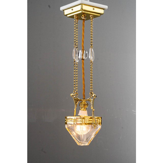 1920s Small Art Deco Hanging Lamp with Clear Cut Glass, Vienna, 1920s For Sale - Image 5 of 18