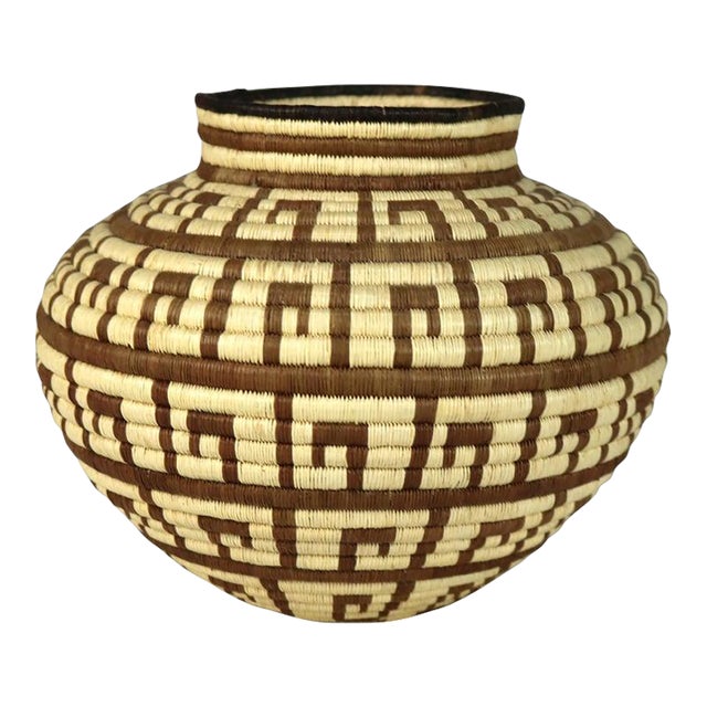 Vintage Native South American Wounaan and Embera Woven Reed Basket 20thC For Sale