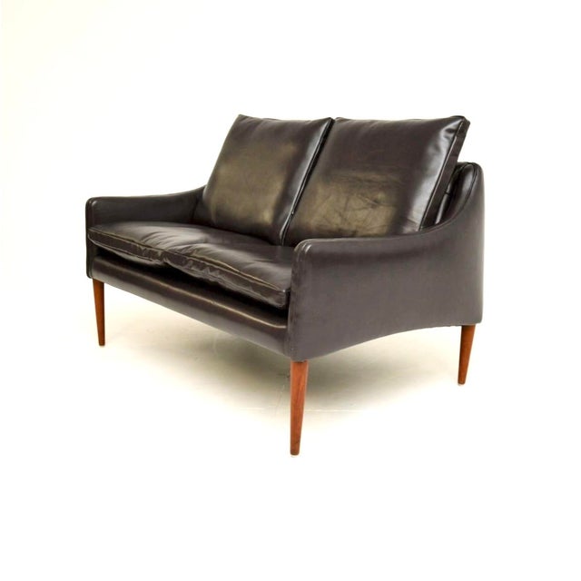 Vintage Danish Model 800 Leather Sofa from Hans Olsen, 1960s For Sale - Image 4 of 8