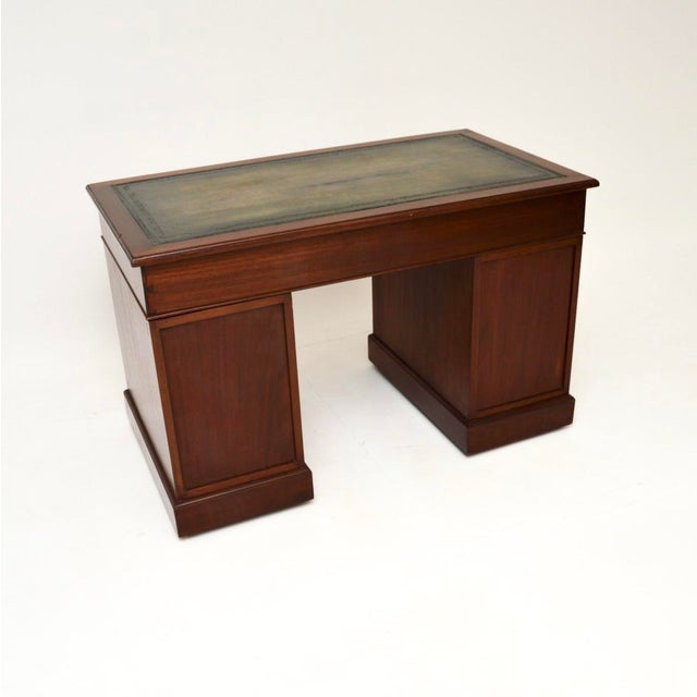 Mid 19th Century Antique Victorian Leather Top Pedestal Desk, 1860s For Sale - Image 5 of 12