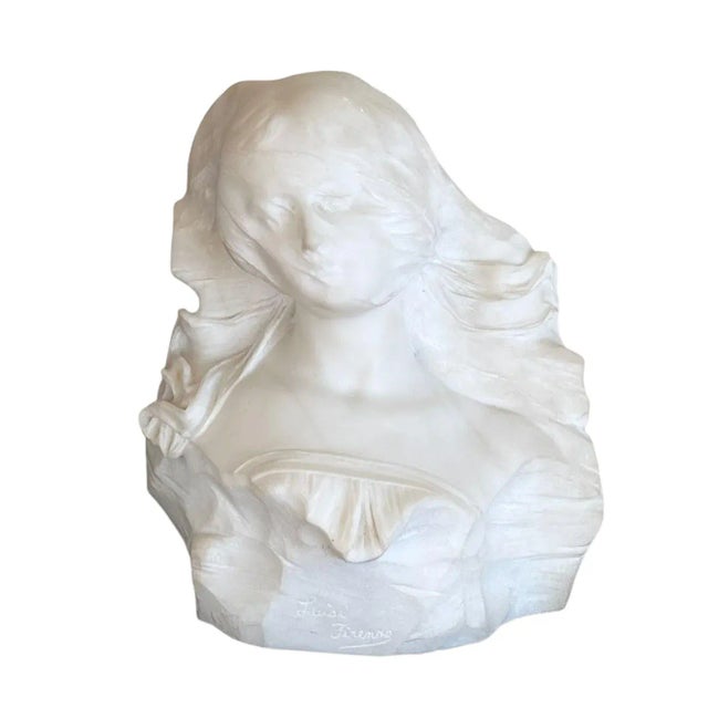 Early 19th Century 19th Century Italian Marble Bust of a Lady With a Veil For Sale - Image 5 of 8