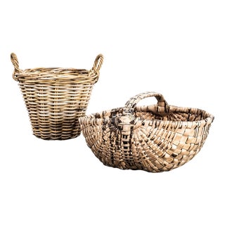 Small French Handmade Round Willow Baskets, 1950s, Set of 2 For Sale