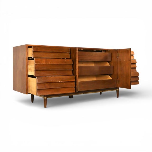 1960s American of Martinsville Dania Lowboy Dresser, C. 1960s For Sale - Image 5 of 12