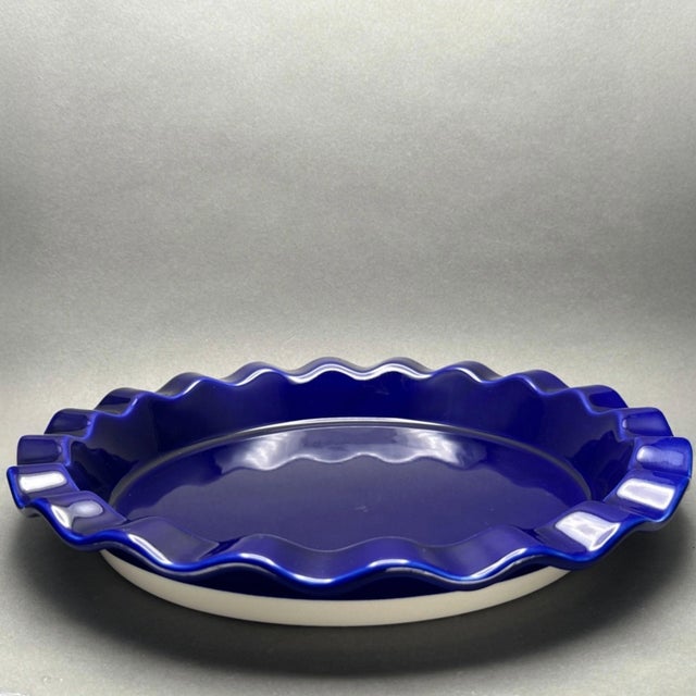 Vintage 14-Inch Cobalt Blue Stoneware Ruffled Pie Dish With Scalloped Rim For Sale - Image 4 of 9