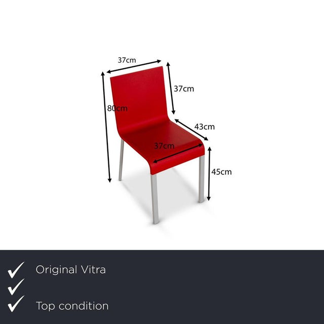 The chair set from Vitra consists of a total of six examples of the .03 chair. This is characterized by its simple and...