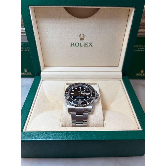 Metal Rolex Oyster Perpetual Submariner Date 2018 For Sale - Image 7 of 14
