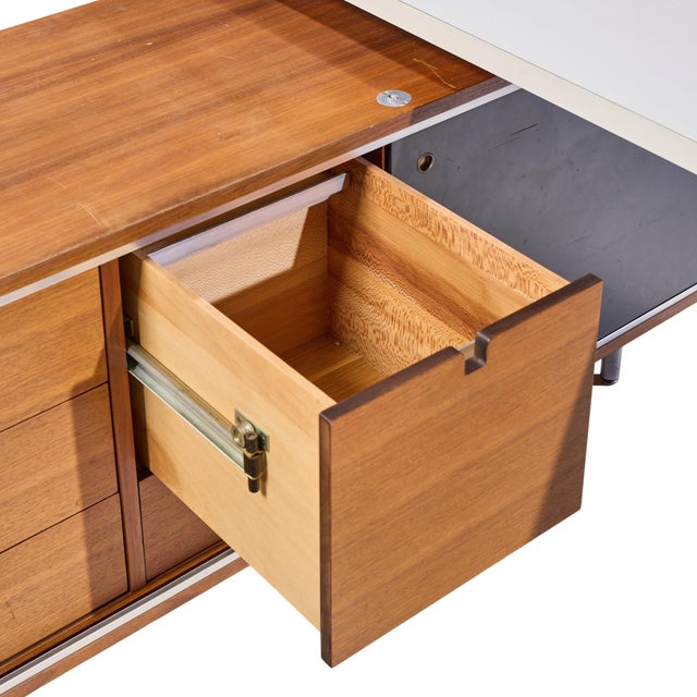 Mid 20th Century George Nelson for Herman Miller 9000 Series Mid Century Walnut and White Fomica Executive Corner Desk With Return and Built in Lamp For Sale - Image 5 of 12