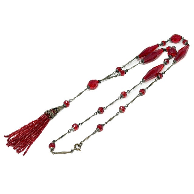 19th Century Art Nouveau Red Glass and Gilded Metal Tassel Necklace, 1890s For Sale - Image 5 of 8