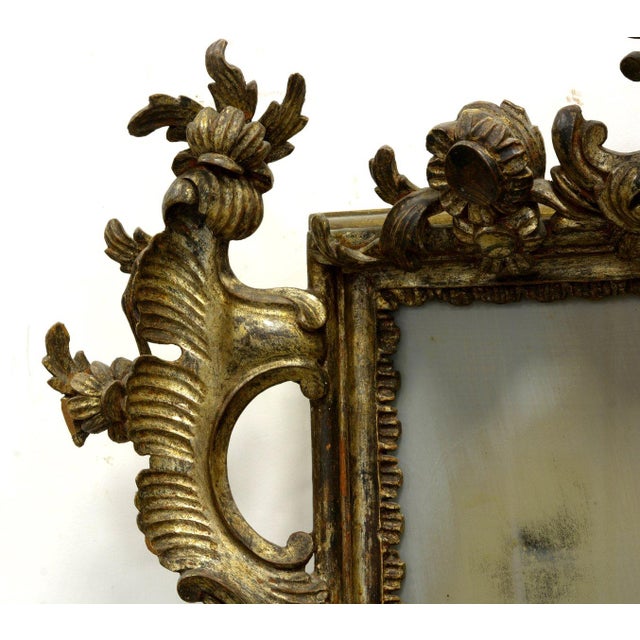 Antique Neapolitan Louis XV Giltwood Mirror with Mercury Glass, 19th Century For Sale - Image 5 of 10