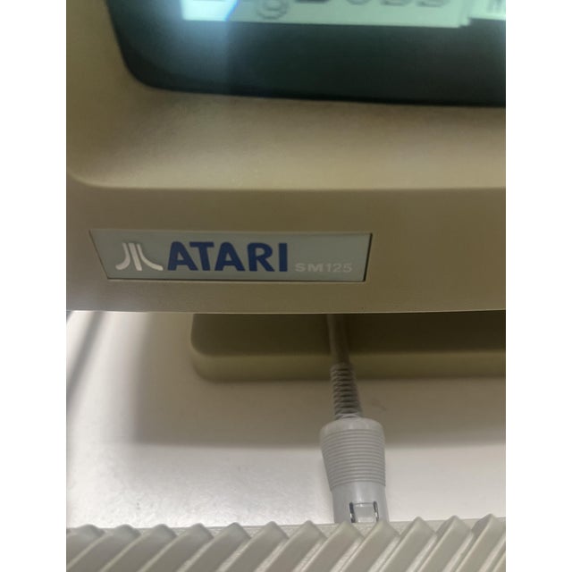 American Atari ST1040 Monochrome Monitor and Mouse, 1980s, Set of 3 For Sale - Image 4 of 18
